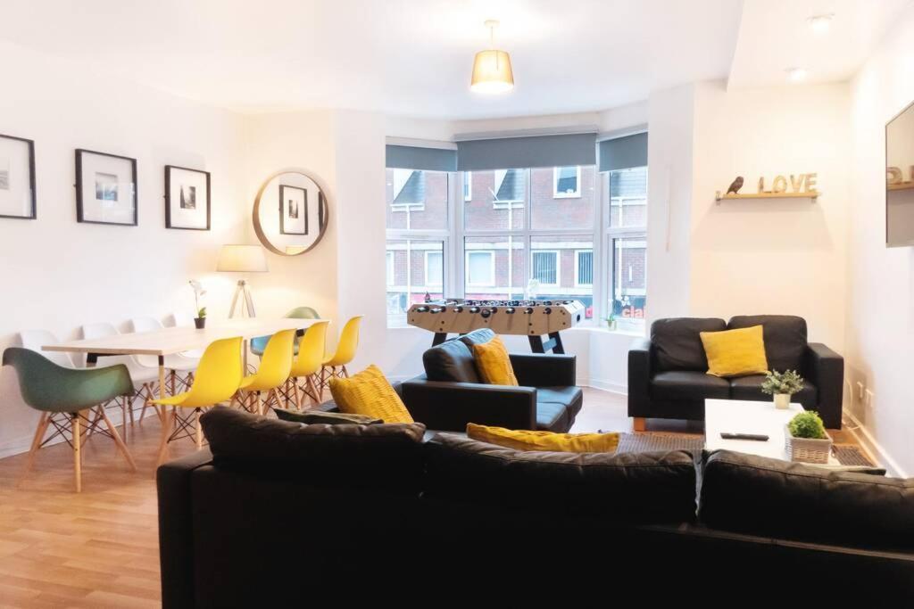 Apartment Up To 9 Close To Centre, Big Tv And Wifi 카디프 외부 사진